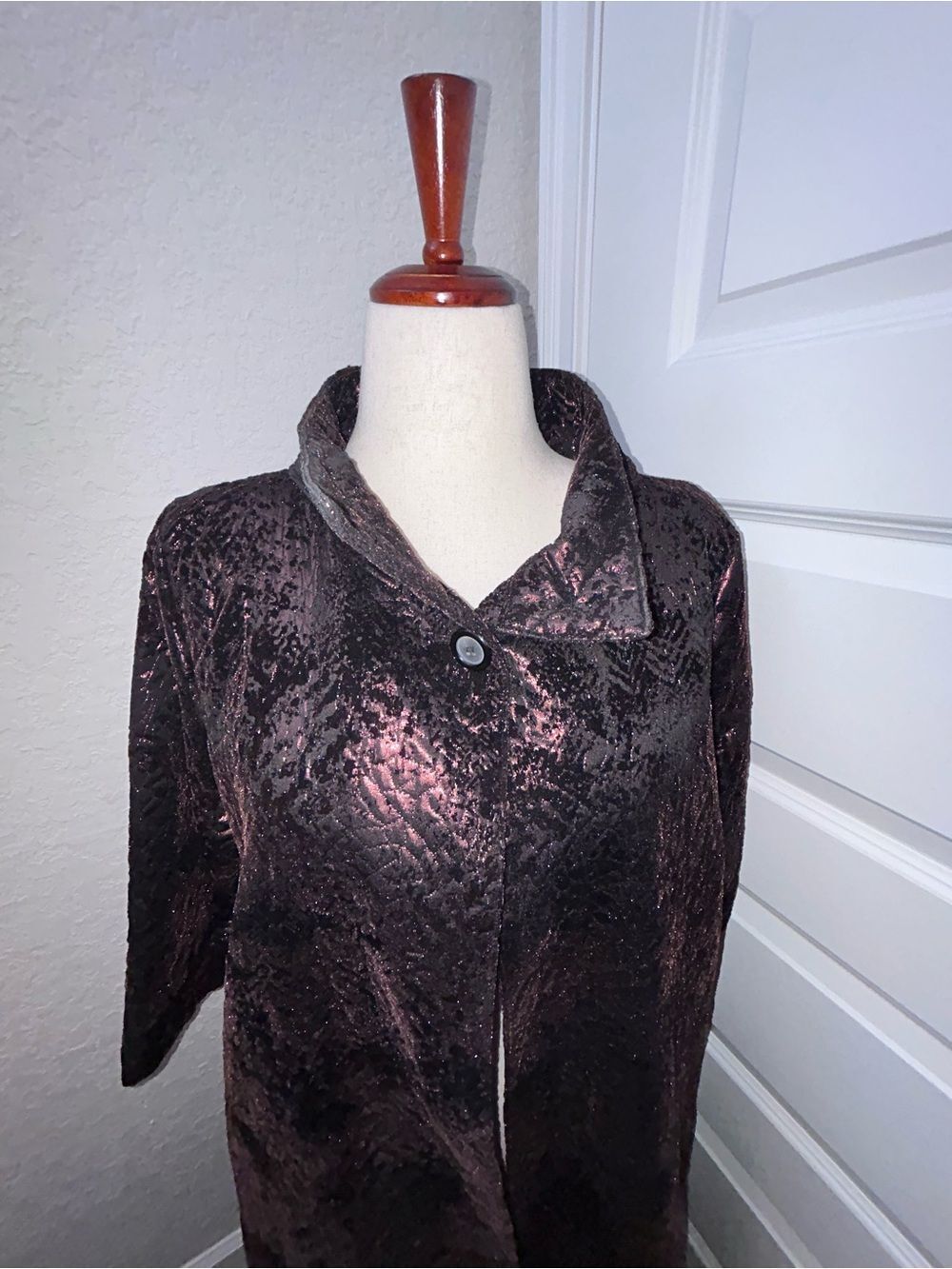 Bryn Walker Metallic Two Button 3/4 Length Sleeve Long Jacket Coat - Picture 2 of 11